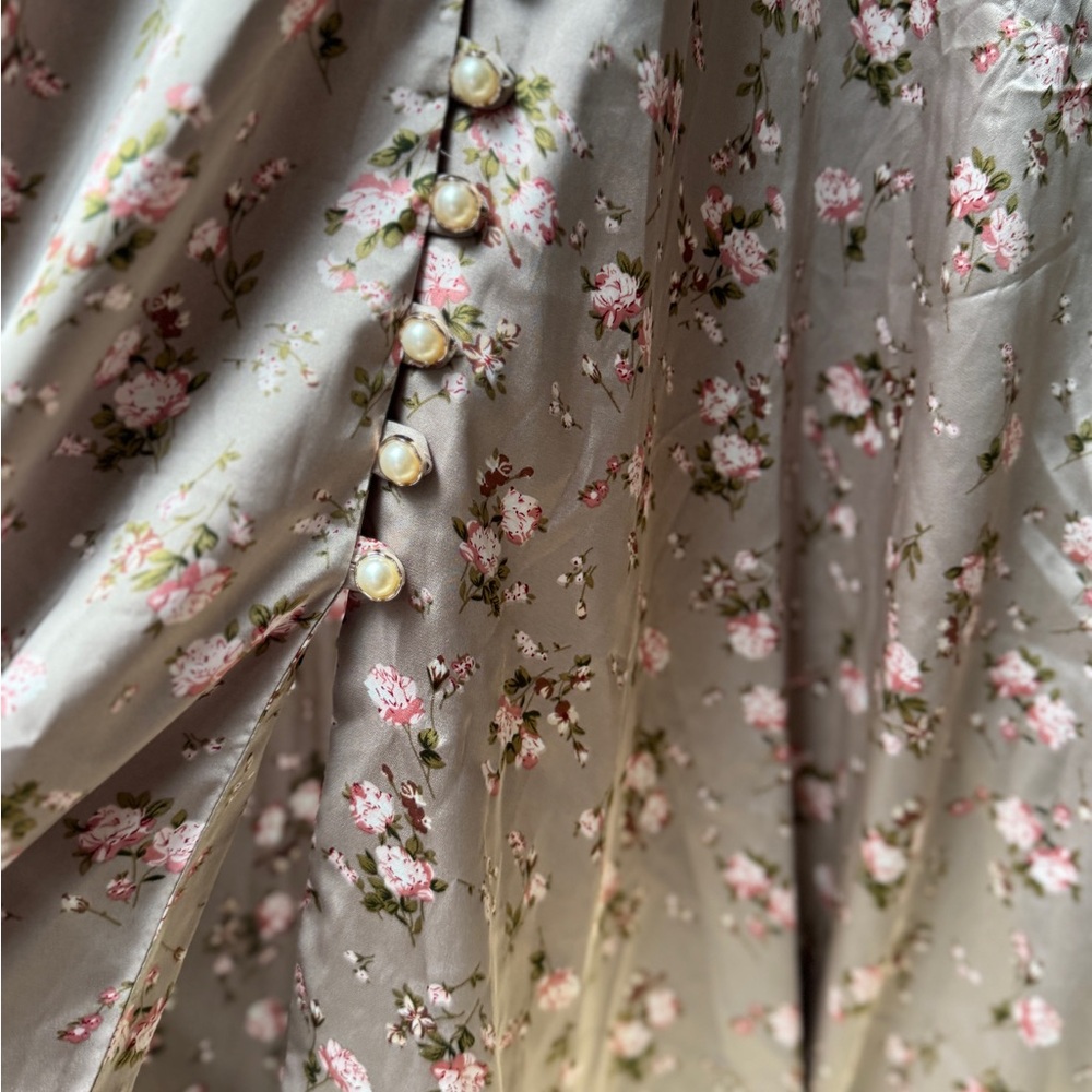 Genuine Silk Floral Button-Down Midi Summer Dress - Picture 5 of 9